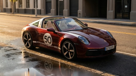 2021 Targa 4S Heritage Design Edition in Cherry Metallic